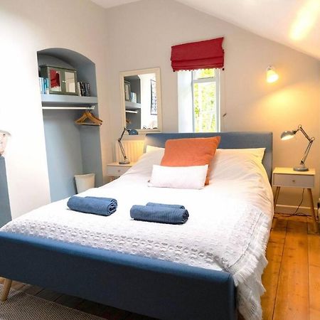 Lovely Property In The Heart Of Somerset, Sleeps 9 Shepton Mallet Eksteriør bilde