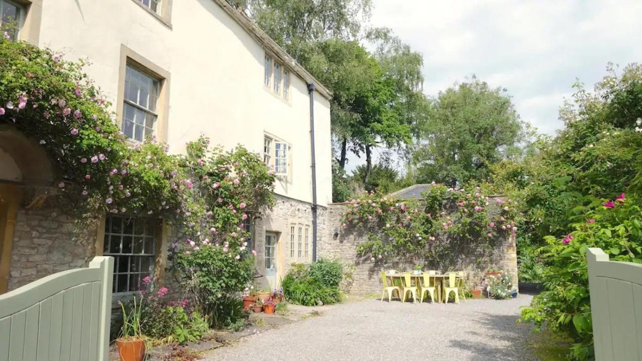 Lovely Property In The Heart Of Somerset, Sleeps 9 Shepton Mallet Eksteriør bilde