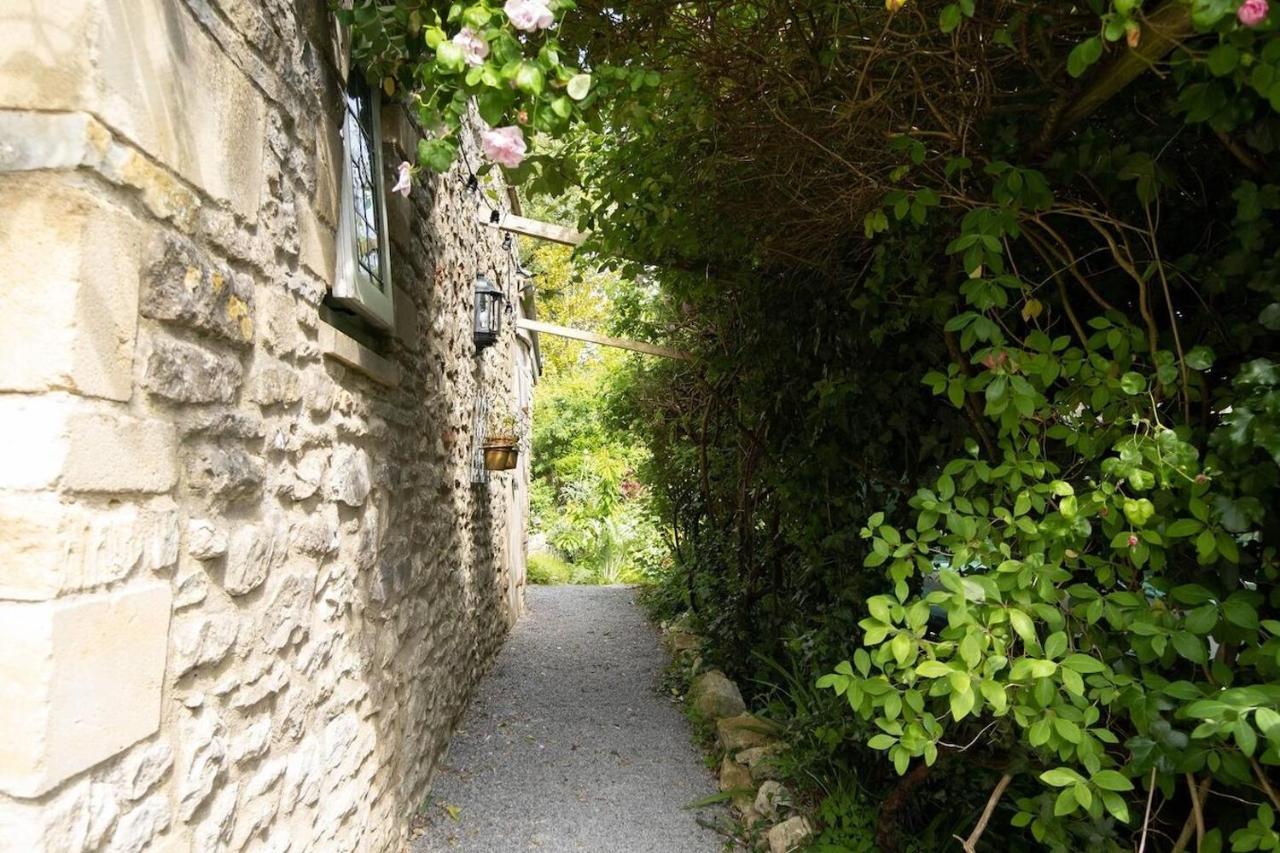 Lovely Property In The Heart Of Somerset, Sleeps 9 Shepton Mallet Eksteriør bilde
