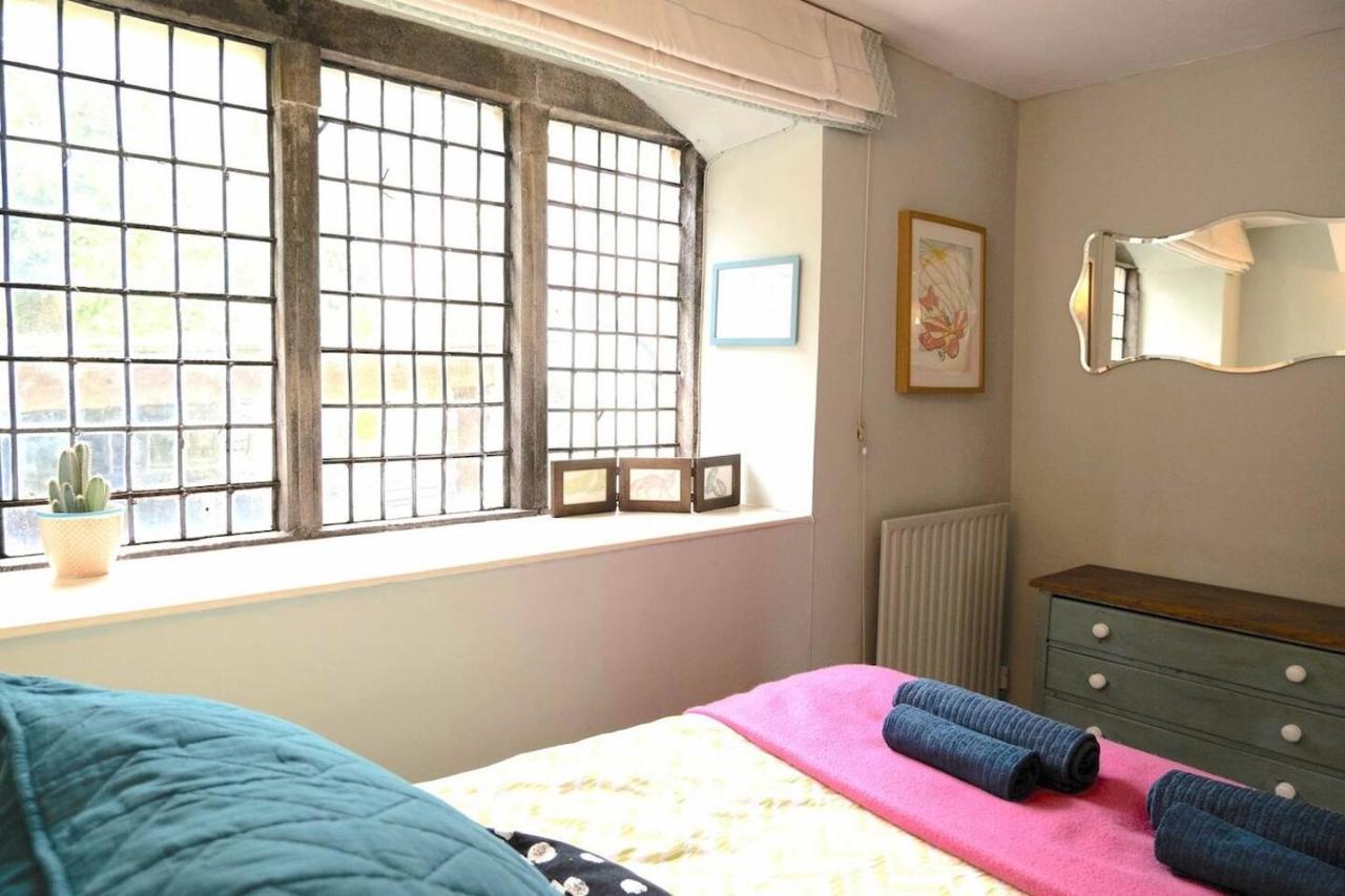 Lovely Property In The Heart Of Somerset, Sleeps 9 Shepton Mallet Eksteriør bilde