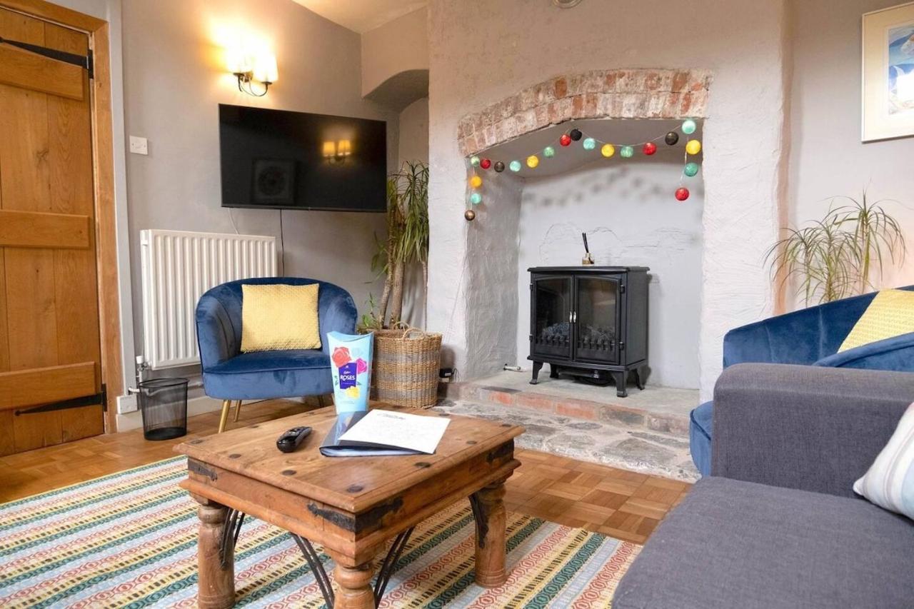 Lovely Property In The Heart Of Somerset, Sleeps 9 Shepton Mallet Eksteriør bilde